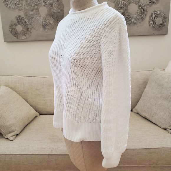 Caslon Stitch Detail Chenille Crewneck Sweater size Small in White - Picture 5 of 11